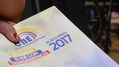 Ecuador agiliza el sistema de conteo de votos