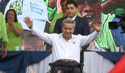 Lenin Moreno se perfila como ganador de la primera vuelta en Ecuador