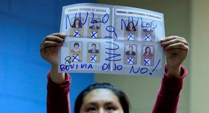 Bolivia: en las elecciones judiciales, más del 50% anuló su voto