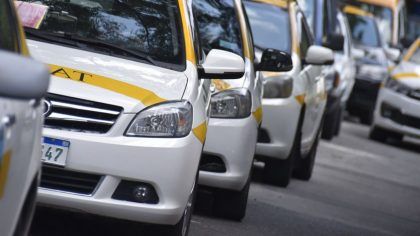 Montevideo: pronto se podrá pagar el taxi con tarjeta