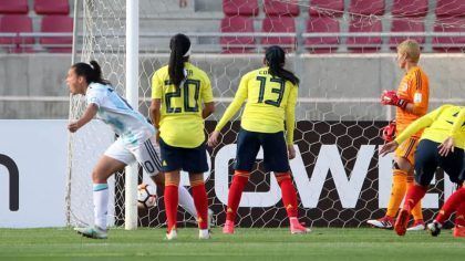 Triunfo de las selecciones femeninas de Brasil y Argentina
