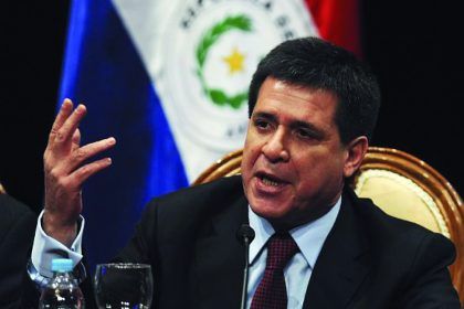 El presidente de Paraguay renuncia para asumir como senador