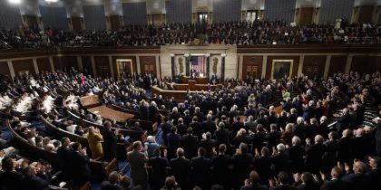 Los demócratas del Congreso de Estados Unidos se oponen a una intervención militar en Venezuela