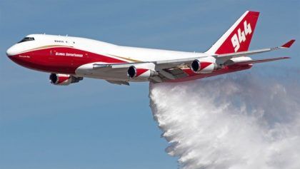 Bolivia contrata el avión Supertanker para frenar los incendios forestales