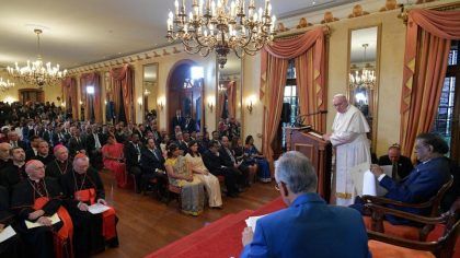 El Papa a las autoridades de Mauricio: sean defensores de la cultura del encuentro