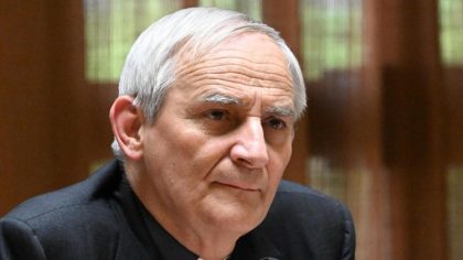 El cardenal Zuppi enviado del Papa a Ucrania para buscar una posible vía de paz